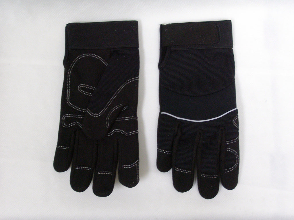 Glove, Mechanics