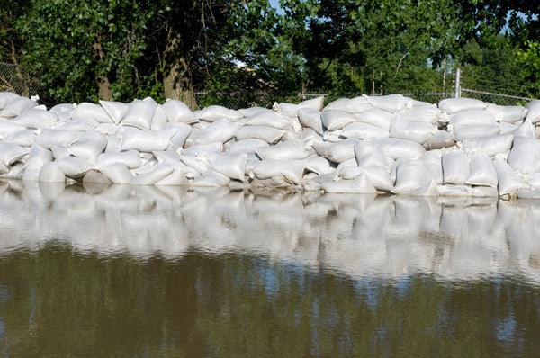 sand bags controlling flooding